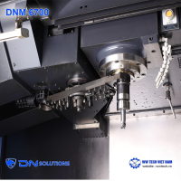 DNM 6700 large-scale CNC milling machine thumb